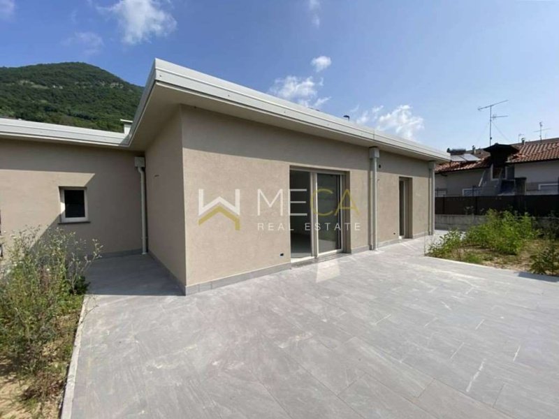 Villa en Villanuova sul Clisi