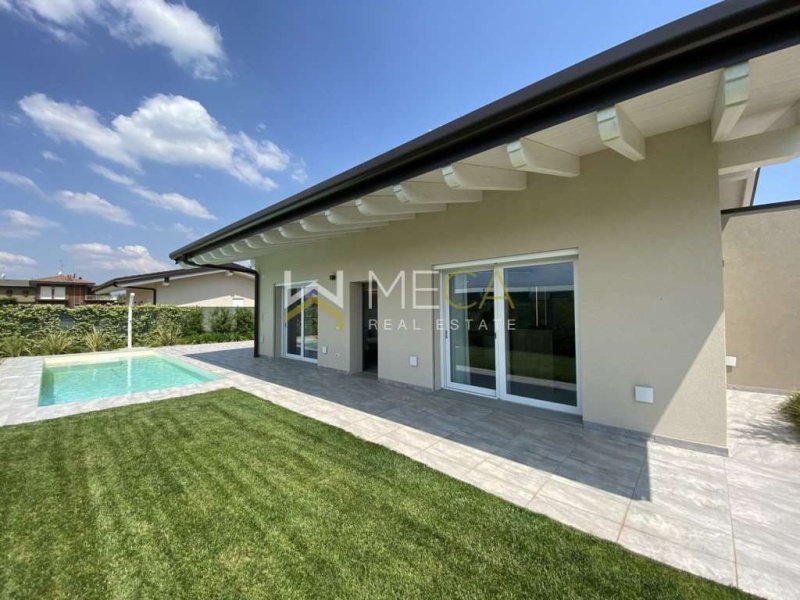 Villa in Padenghe sul Garda