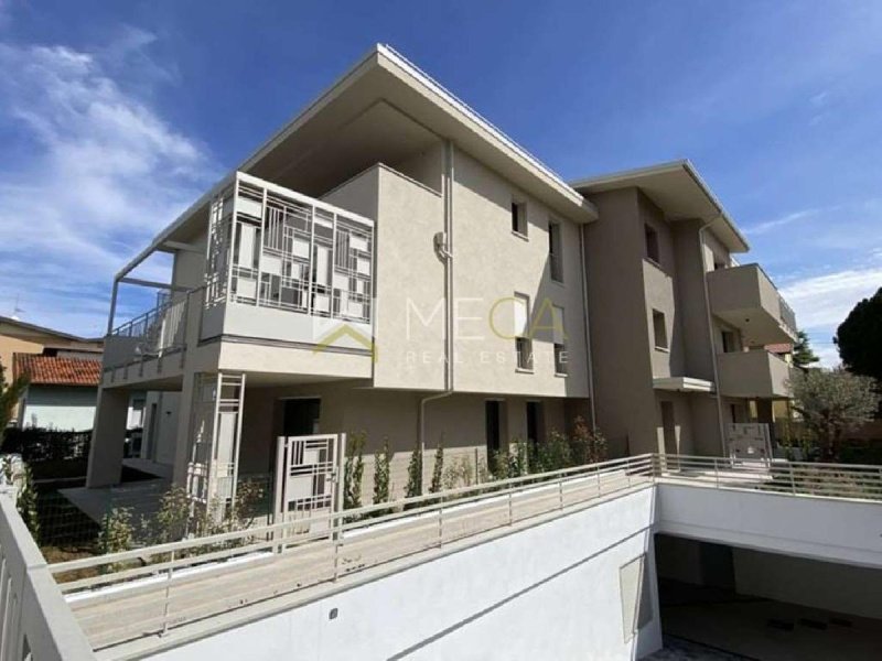 Appartamento a Desenzano del Garda