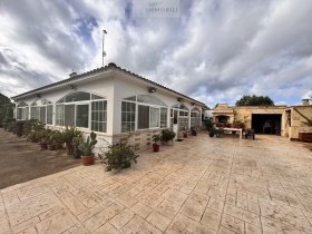 Casa di campagna a Carovigno