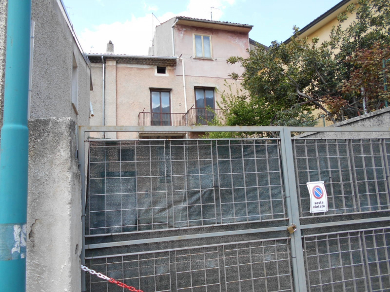 Detached house in Bagnoli Irpino