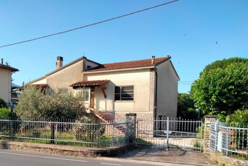 Detached house in Passignano sul Trasimeno
