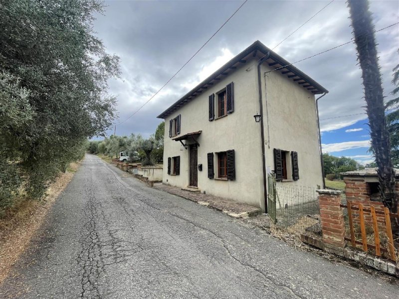 Einfamilienhaus in Castiglione del Lago