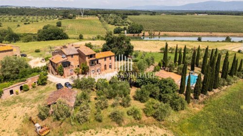 Semi-detached house in Castiglione del Lago