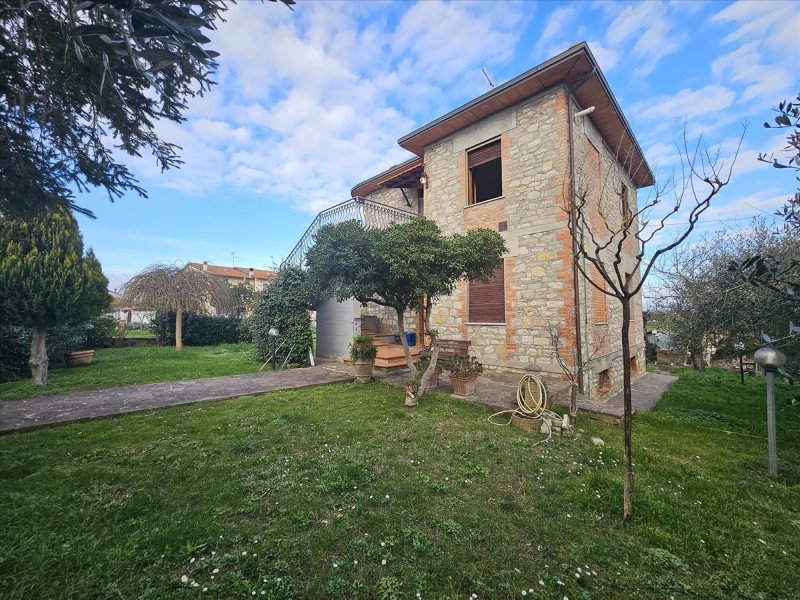 Vrijstaande woning in Castiglione del Lago