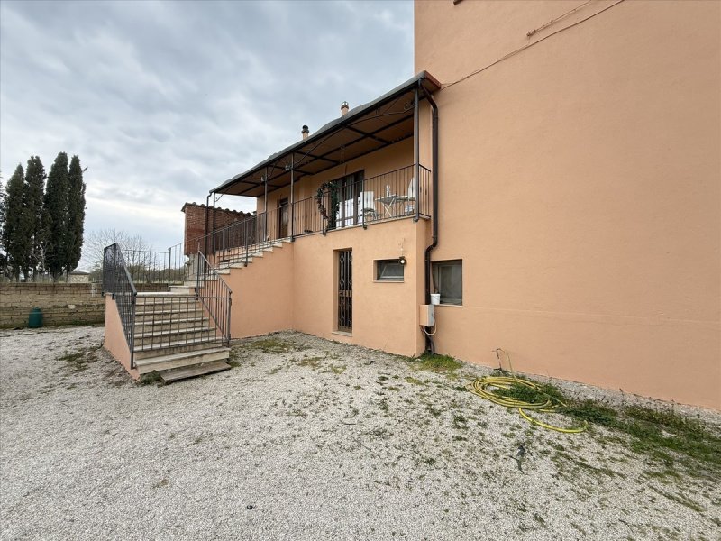 Maison jumelée à Castiglione del Lago