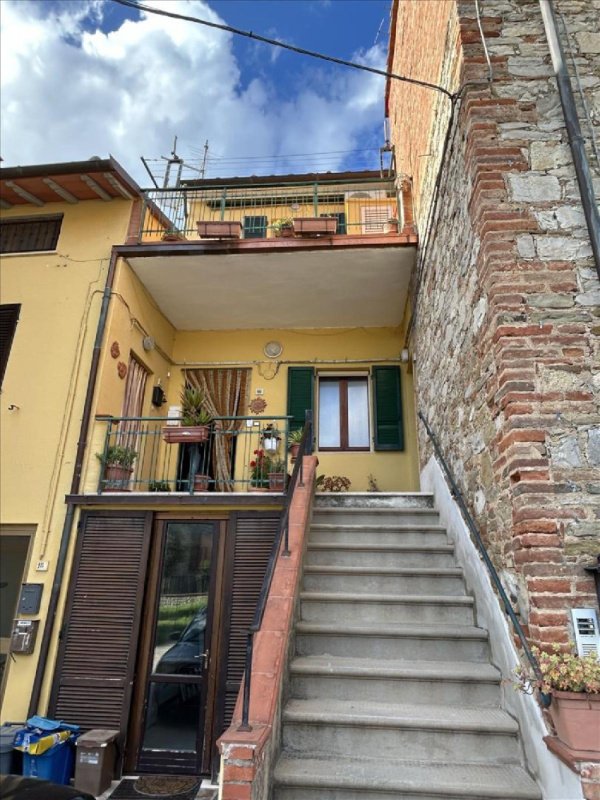 Semi-detached house in Castiglione del Lago