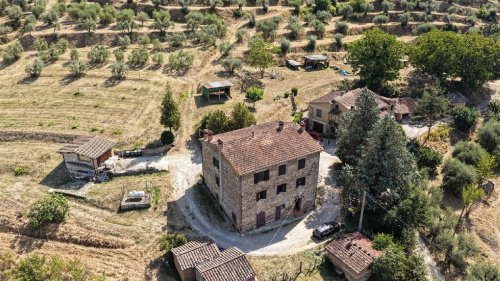 Casa indipendente a Fabro