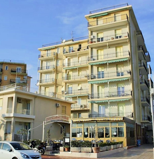 Apartment in Taggia