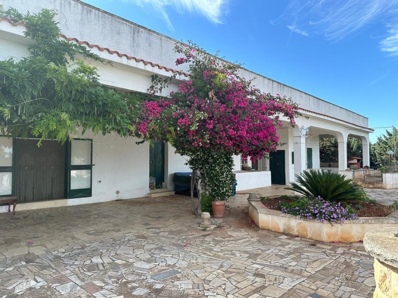 Villa in Ostuni