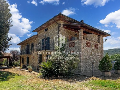 Ferme à Todi