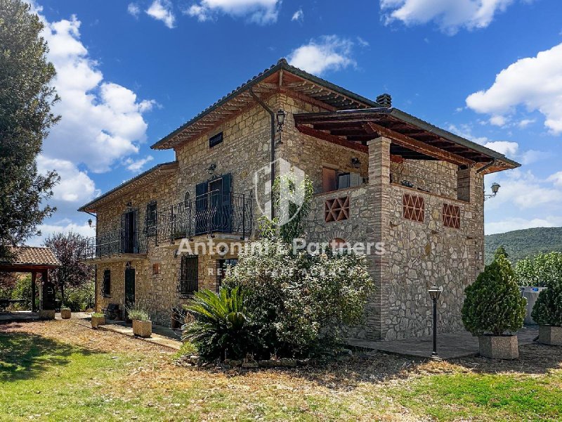 Bauernhaus in Todi