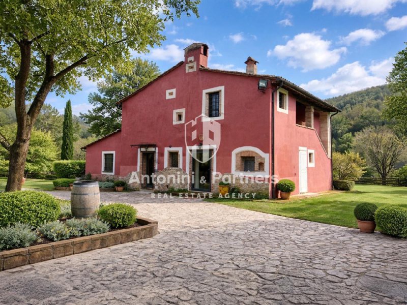 3 Bedrooms Farmhouse for sale in Marsciano [813168] | Gate-away®