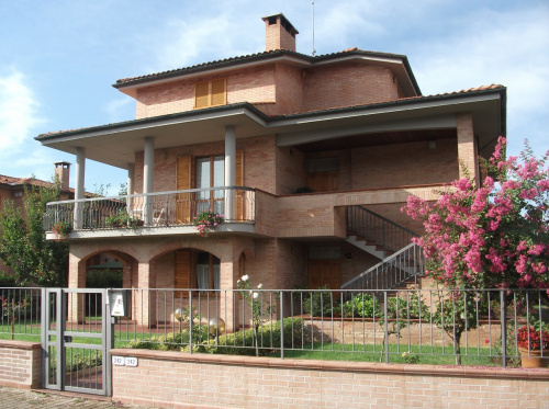 Villa en Monteroni d'Arbia