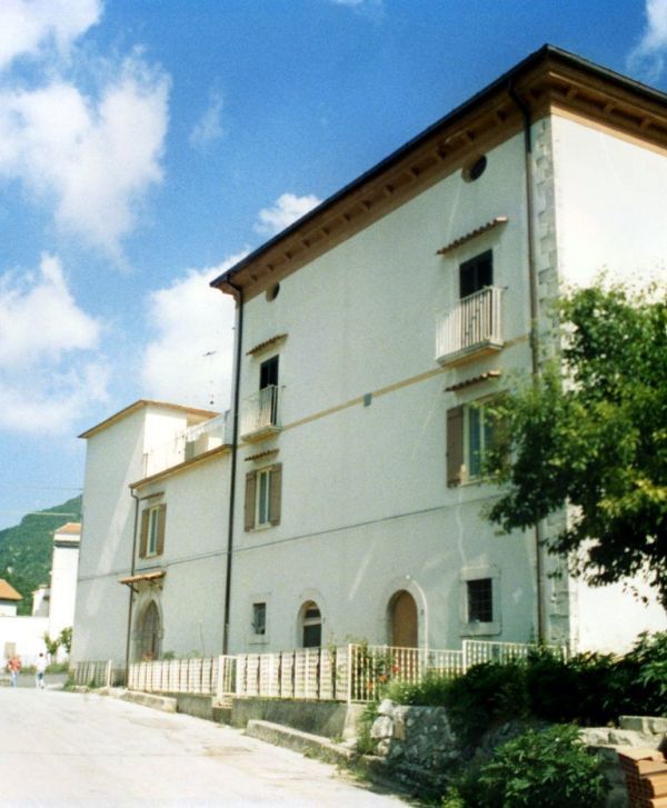 Historisches Haus in Filignano