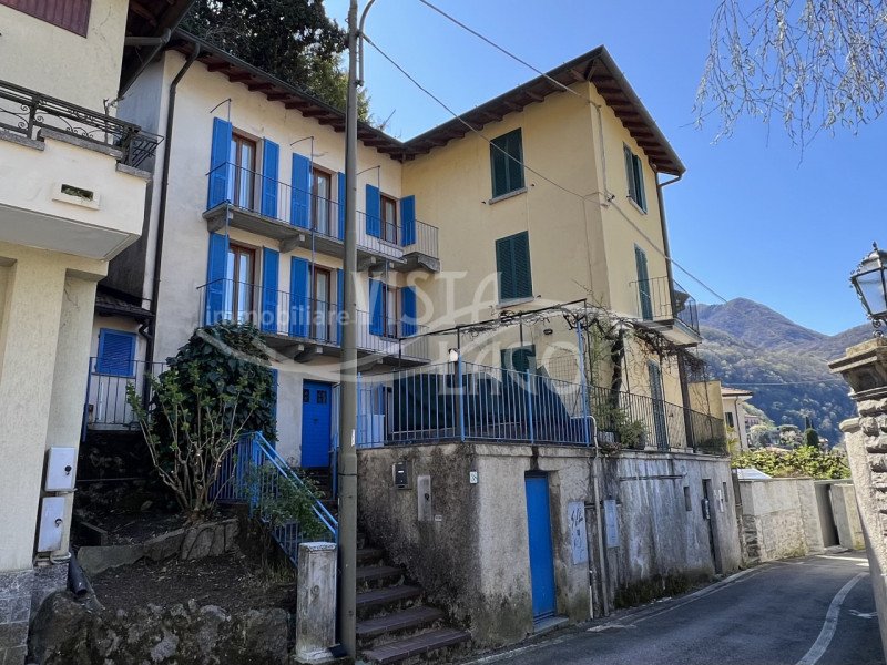 House in Faggeto Lario