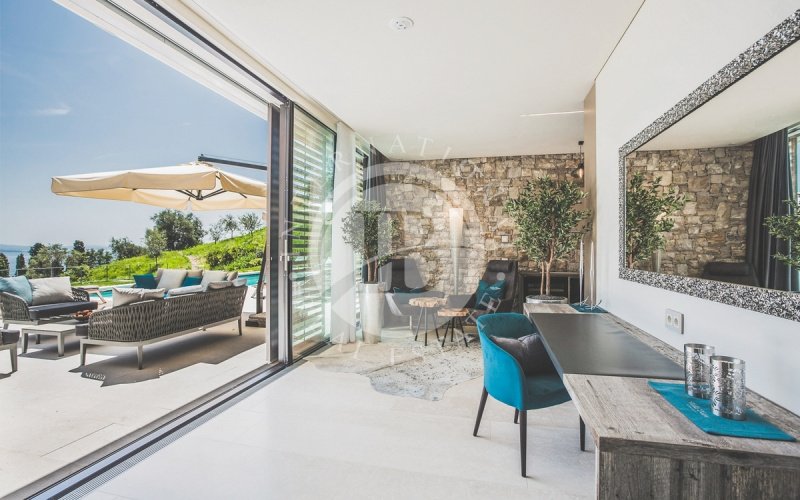Self-contained apartment in Gardone Riviera
