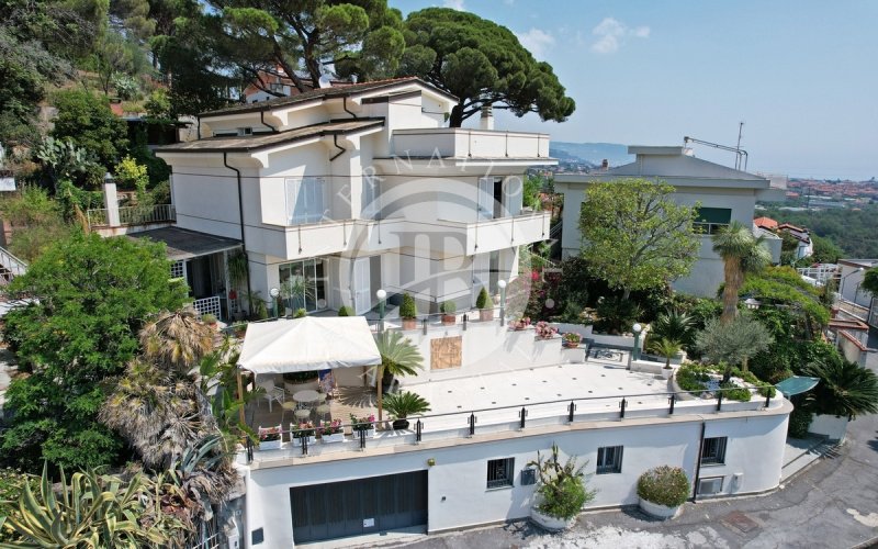 4 Bedrooms Villa For Sale In Loano 615371 Gate away 
