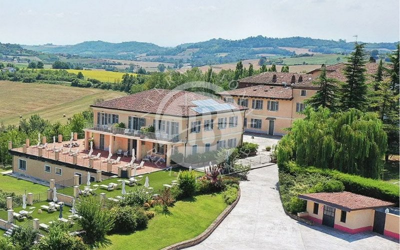 Villa i Vignale Monferrato
