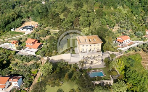 Villa i Vezzano Ligure