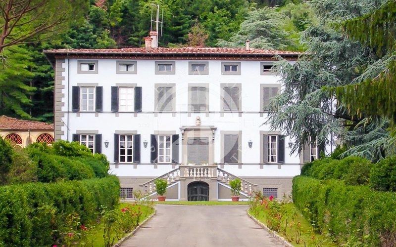 Villa en Camaiore