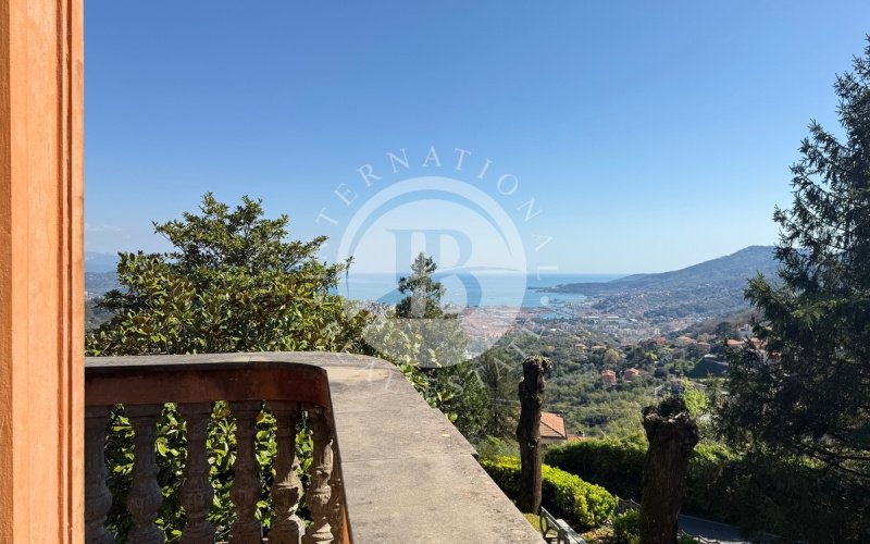 Villa in La Spezia