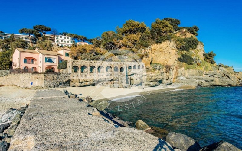 Villa in Savona