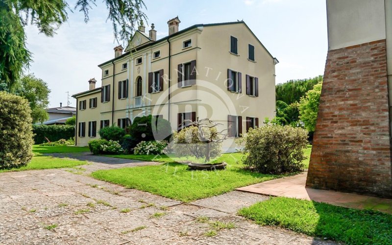 Villa en Mantua