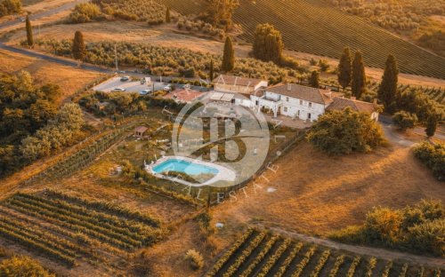 Farmhouse in Cerreto Guidi