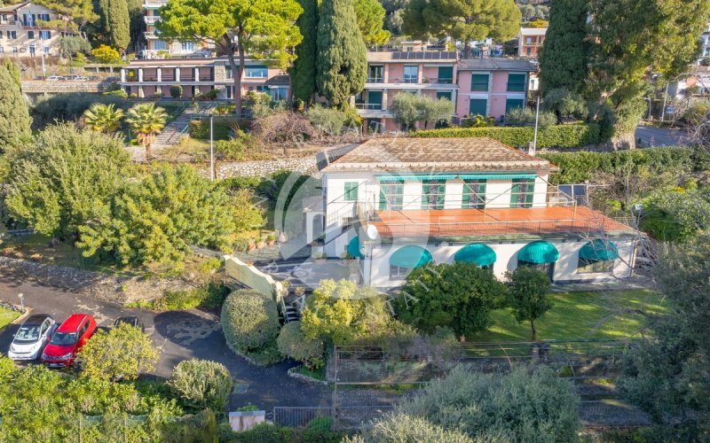 Villa a Pieve Ligure