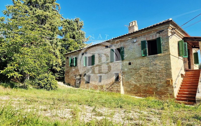 Villa a Cossignano