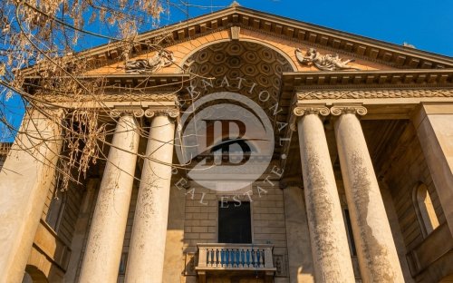 Villa in Cremona