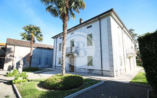 Villa in Parma