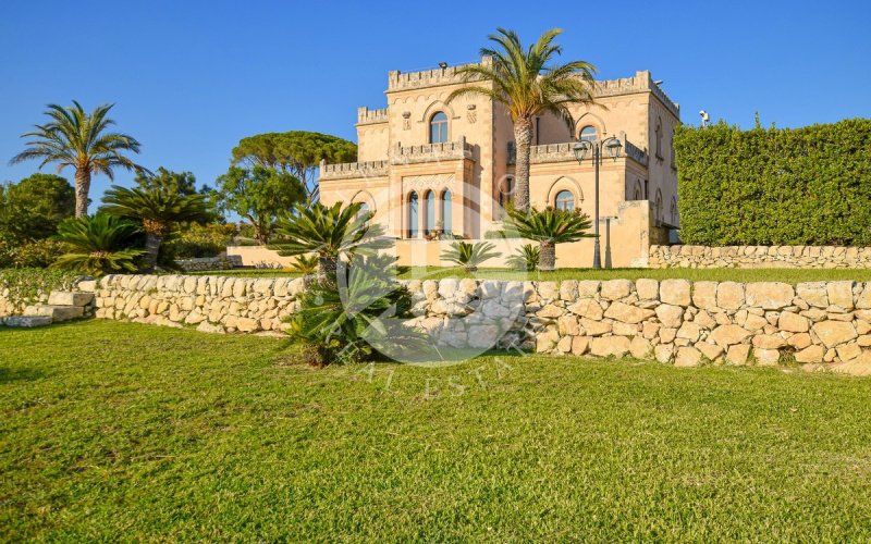 Villa i Noto