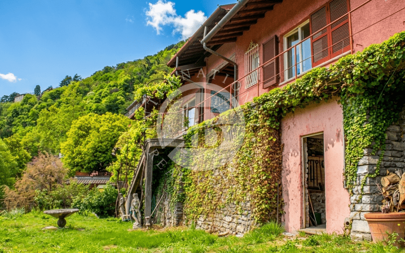 Villa i Moltrasio