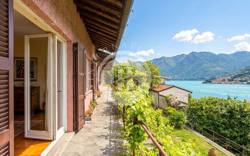 Villa i Moltrasio
