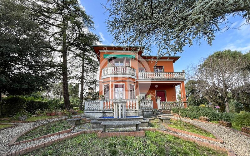 Villa in Altopascio