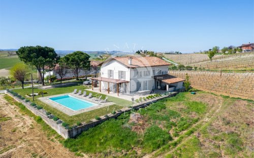 Villa en Nizza Monferrato