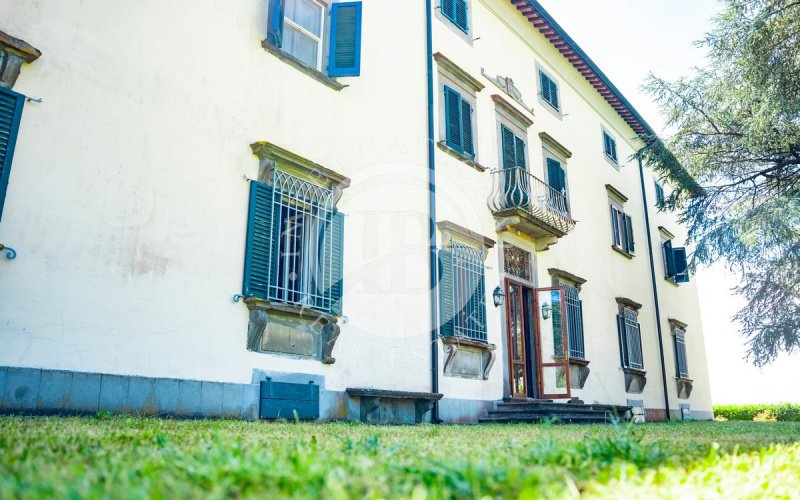Villa à Castelfranco di Sotto