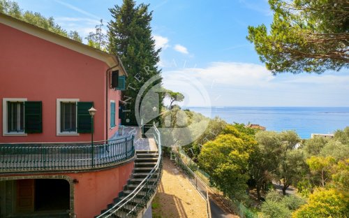 Villa en Lavagna
