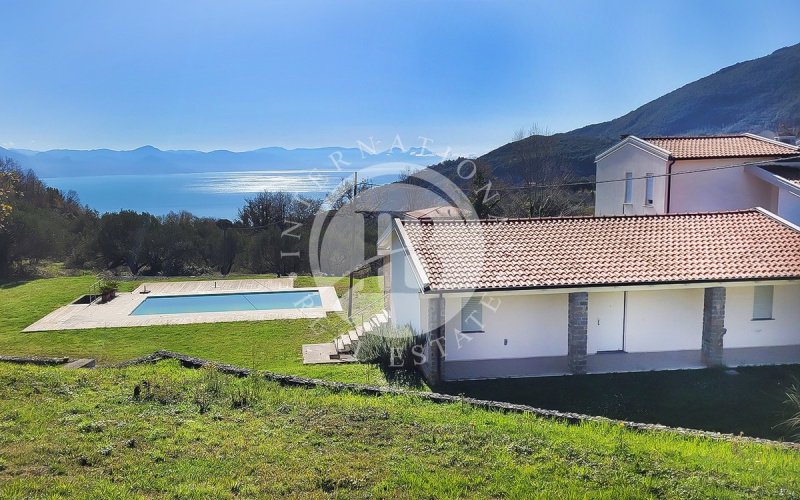 Villa i Sapri