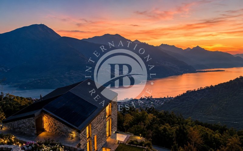 Villa en Gravedona ed Uniti