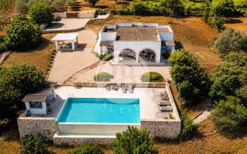 Moradia em Ostuni