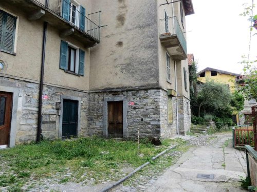 Detached house in Faggeto Lario