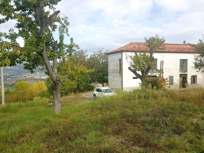 Huis op het platteland in Melazzo