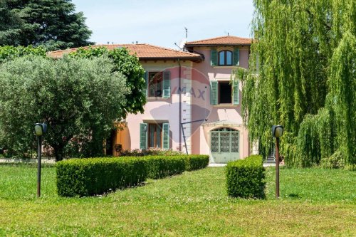 Villa in Lucca