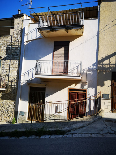 Detached house in Chiusa Sclafani