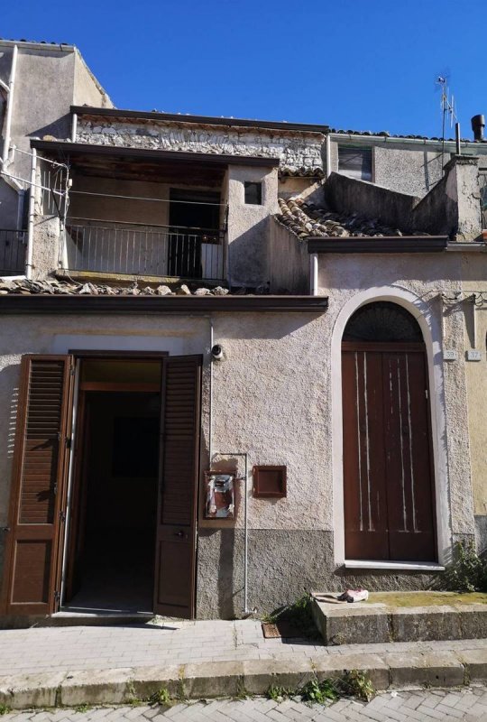 Detached house in Chiusa Sclafani