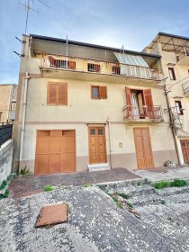 Vrijstaande woning in Chiusa Sclafani