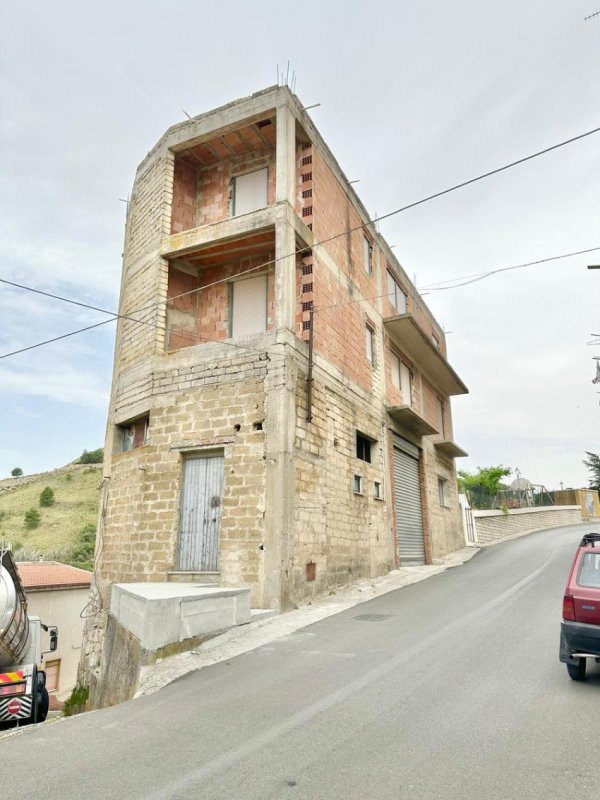 Detached house in Giuliana